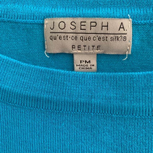 Joseph A sky blue long sleeve lightweight sweater.  Size PM.  EUC. - Picture 2 of 5